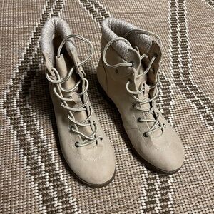 Women's Beige Lace-Up Ankle Boots